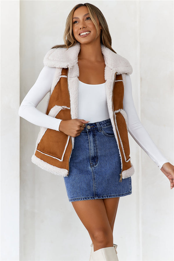 Camel Shearling Yelek